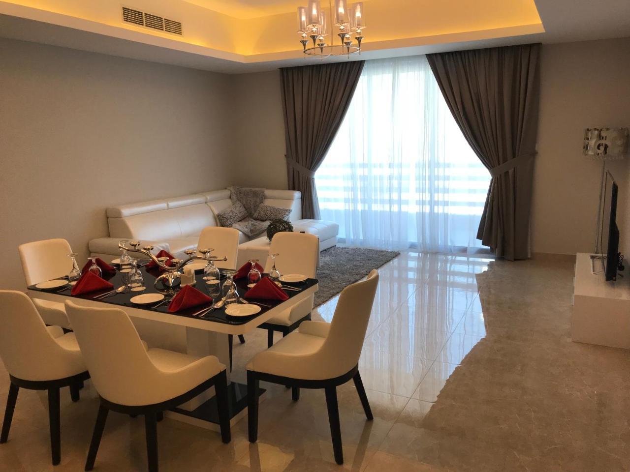 Al Manzil Residence Hidd2 Al Manamah Esterno foto